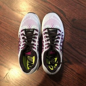 6.5 New women’s Nike air zoom Pegasus gym shoes